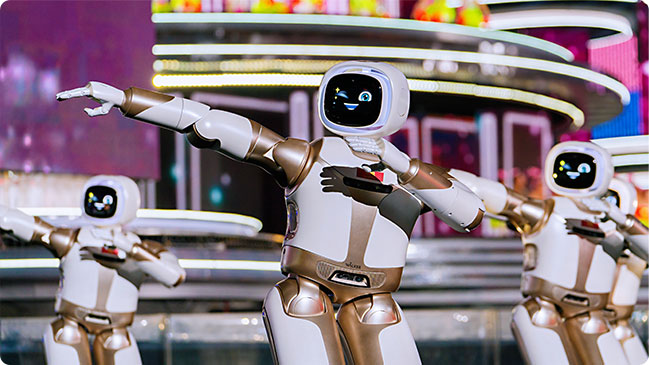 发布第二代Walker机器人<br>6台Walker机器人在中国中央电视台的春节联欢晚会上表演<br>入选《麻省理工科技评论》全球“50家聪明公司”榜单<br>Walker机器人在世界人工智能大会上被评为“2019卓越人工智能引领者奖TOP30榜单项目”之一